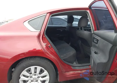 2014 Nissan Altima 2.5/2.5 S/2.5 Sl/2.5 Sv z USA, uszkodzony, nr VIN 1N4AL3AP7EC405468